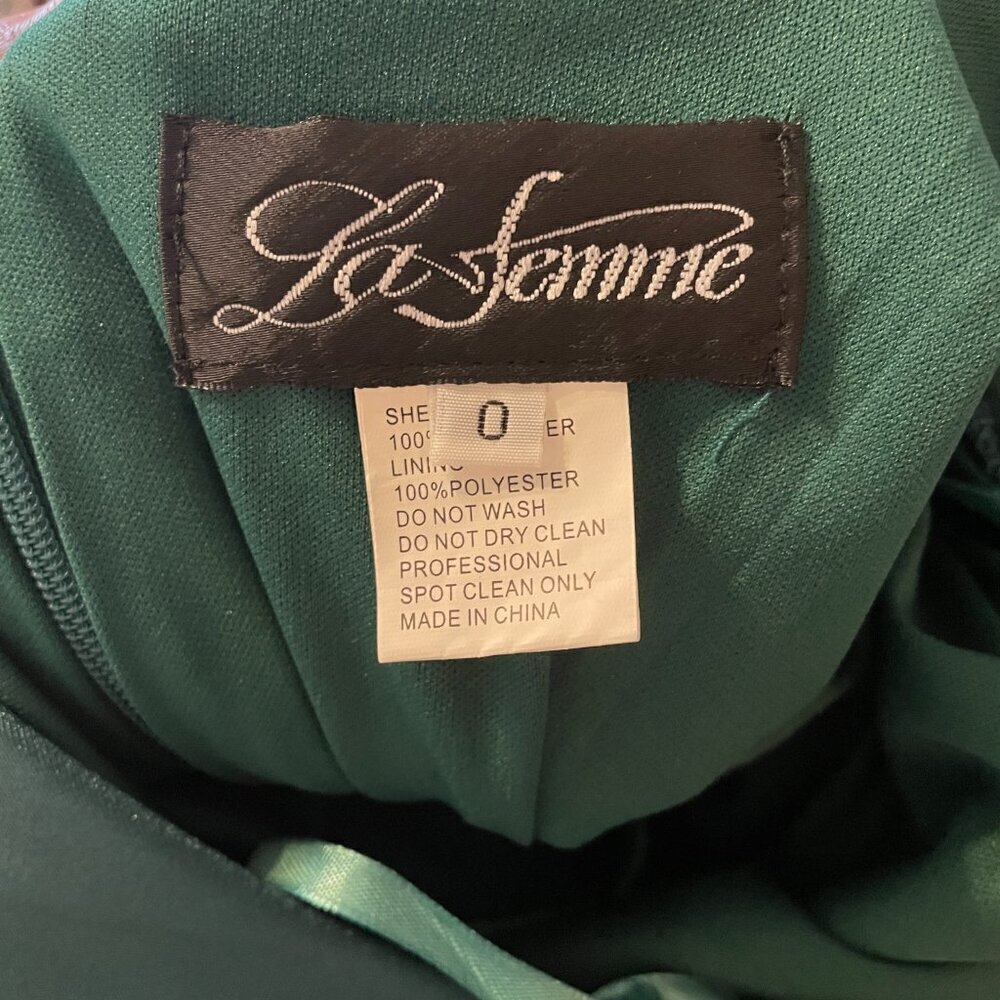 La Femme 29848 Faux Wrap Strappy Criss Cross Open Back Gown in Emerald Sz. 0 - Picture 6 of 12